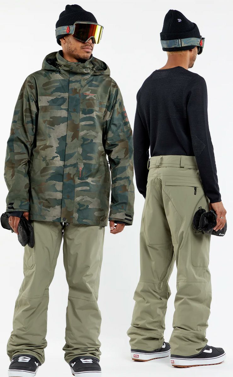 VOLCOM GORE-TEX 迷彩柄 スノボウェア size S スノーボード ウェア
